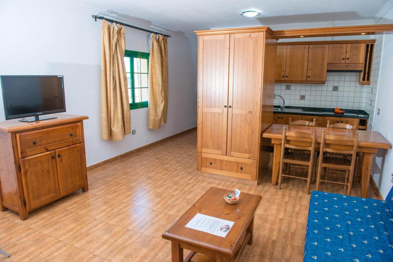Apartamentos La Palmera Frontera Exteriör bild